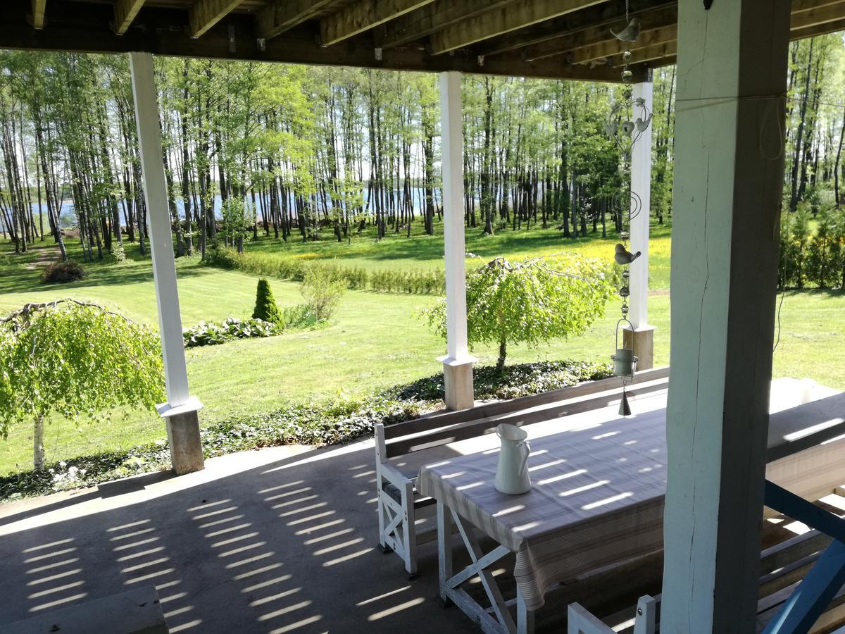 Lakeshore House Dvarcenai  ภายนอก รูปภาพ
